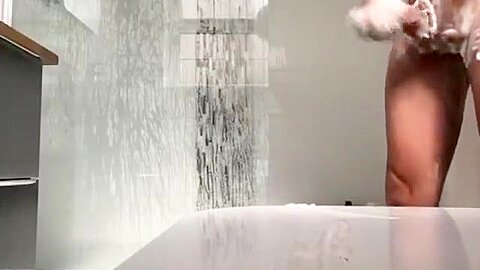 HAED BOY showers