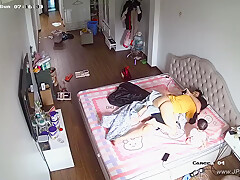 Hackers use the camera to remote monitoring of a lover's home life 607