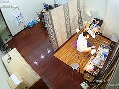Hackers use the camera to remote monitoring of a lover's home life 615