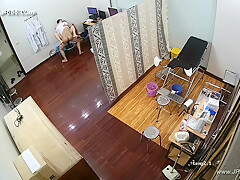 Hackers use the camera to remote monitoring of a lover's home life 615