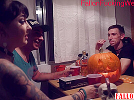 Hallowdick Xxx Parody Feature Film - Sex Movies Featuring Fallonwest
