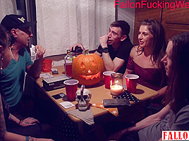 Hallowdick Xxx Parody Feature Film - Sex Movies Featuring Fallonwest