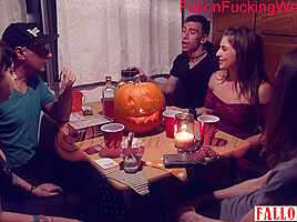 Hallowdick Xxx Parody Feature Film - Sex Movies Featuring Fallonwest
