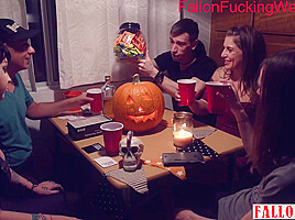 Hallowdick Xxx Parody Feature Film - Sex Movies Featuring Fallonwest
