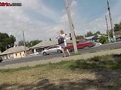 Hawt upskirt golden-haired in whte costume