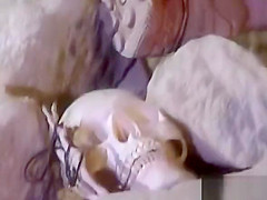 Henriette Blond Takes a Double Facial After DP