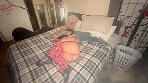 High-school Step-daughter Secretly Filmed Masturbating