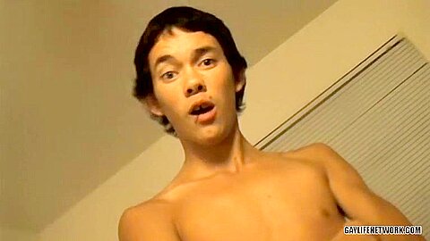 Horny Boys Sharing Dicks! - Marke And Riley