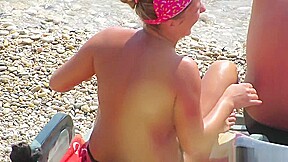Horny Topless Amateurs Milfs - Hot Beach Video