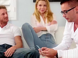 Horny relatives sharing and caring