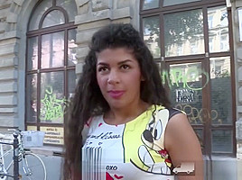Hot Laurita Shows Her Shaved Pussy And Perky Ass