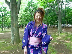 Hot geisha in uniform sucks cock in the toilets