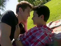 Hot twinks anal sex with cumshot