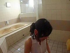 Hottest amateur Wife, Showers adult movie