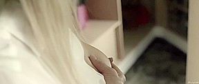 I Am Here (2014) Theresa Bischof, Kim Basinger