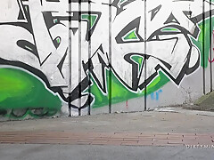 I Met A Hot Runner Girl In Dark Underpass And Sprayed Her Ass With Cum