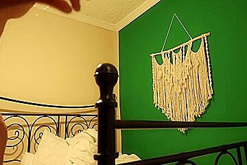 I Use Bedpost As Big Cock 5 Min