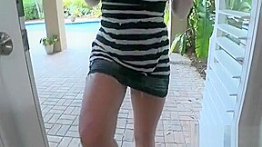 Impressive Slut Gets Shaved Pussy Fingered And Drilled Hard