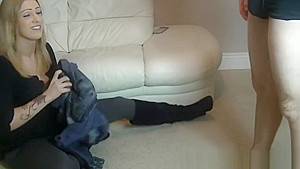 Inked CFNM babe cocksucking and jerking
