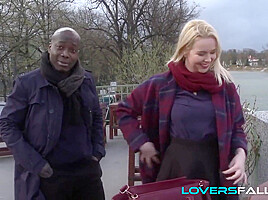Interracial Pound Threeway For Tasty Blondie