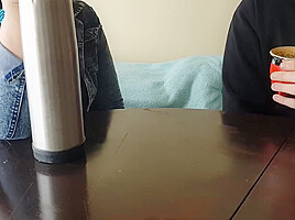 Invite A Mi Companera De Trabajo A Tomar Mates Termina Con Semen Adentro