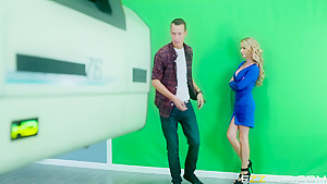 Jane Douxxx In Forecasting Several Inches