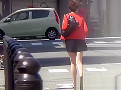 Japanese women expose pussies while peeing in public