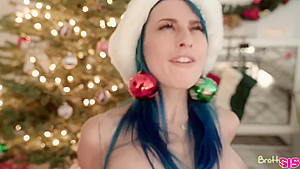 Jewels Blu Is A Gift