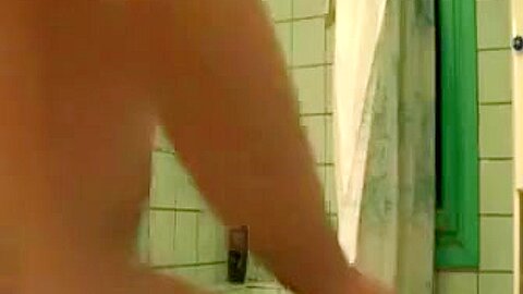 La douche / The shower
