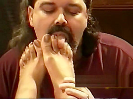 LahLah - Size 11 1st Footjob