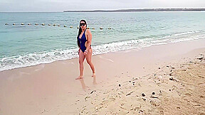 Latina Slut Wife Walking On The Beach Meets Safado And Has Sex With Him Without Condom 2