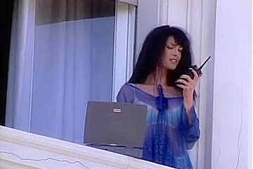 Laura Angel - Donne gatto ladre di sesso (scene 2)