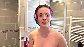 Leila melts for Lexie, with whom she will use many sex toys for new pleasures!