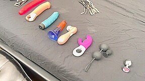 Leila melts for Lexie, with whom she will use many sex toys for new pleasures!