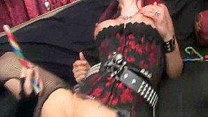 Lesbian goths