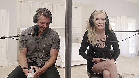 Lexi Lore And Mike Mancini - Hot Blonde Brings Her A-game For Stud