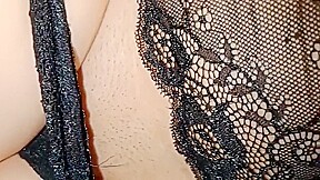 Lui Mi Sborra Sulla Fica E Mi Masturba - Creampie In My Pussy