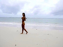 Lukpla - Perfect Beach