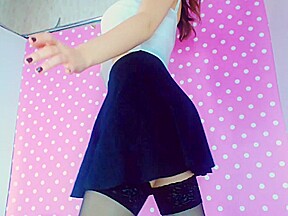 MILF Natural Readhead Teases No 1