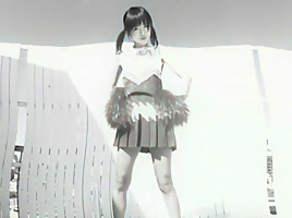 Marica hase - pom-pom girl