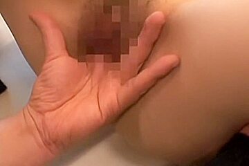 Medical exam ends up with rough cunt drilling and hot climax