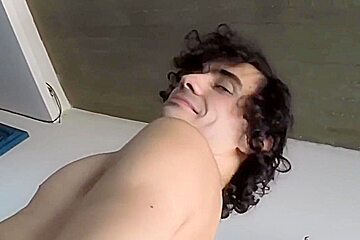 Meu Sobrinho Me Assediou - Empurrei Com Um Pau Duro Em Sua Bunda Apertada - Com Alex Barcelona 14 Min