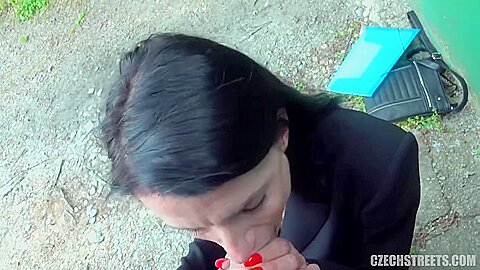 Milf Walking On Public With Vibrator E129