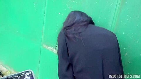 Milf Walking On Public With Vibrator E129