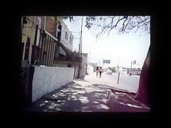 Mostrando verga en la calle 1