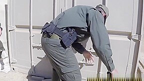 Muchas gracias officer