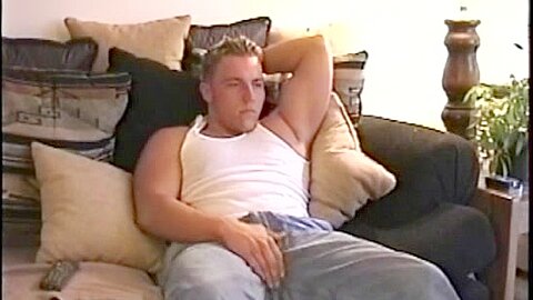 Muscular straight hunk wanking off and plays with cock pump