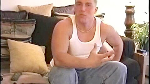 Muscular straight hunk wanking off and plays with cock pump