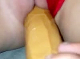 My gf cums and creams over thick dildo