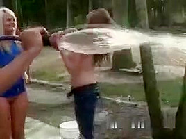 Naked College Girls Outdoors Blowjob